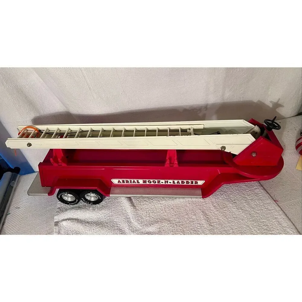 Vintage Nylint Aerial Hook-N-Ladder Fire Truck Toy 1980s Ladder Rescue Vehicle